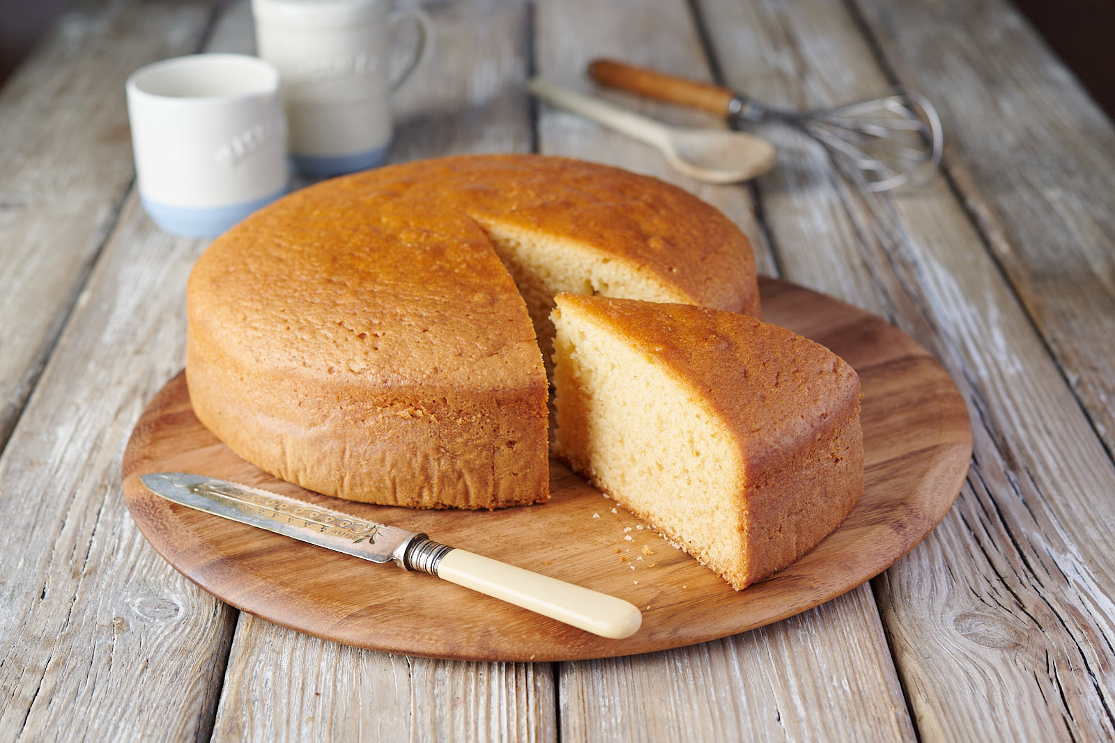 Easy Vanilla Sponge Cake Recipe | Recipe | Cake recipes, Easy vanilla cake  recipe, Vanilla sponge cake